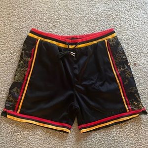 Kinetic Kings shorts (used like new)